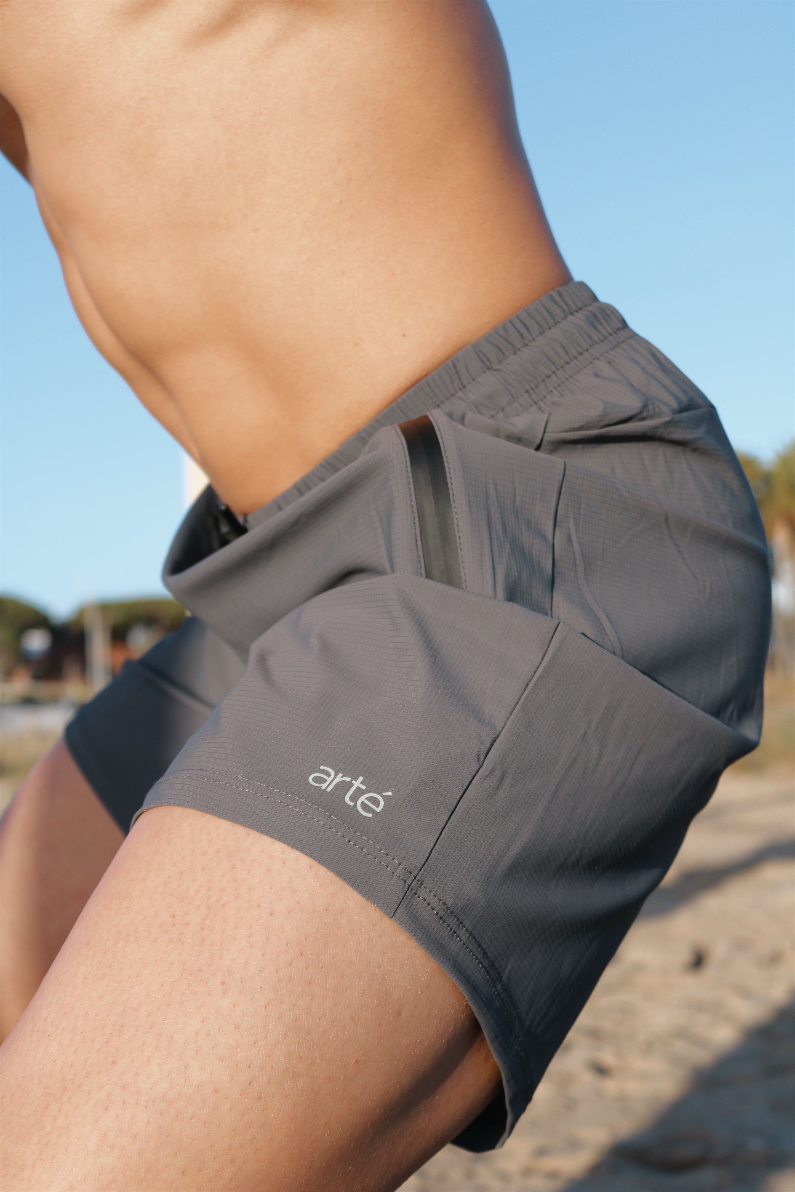 Shorts técnicos gris - arté