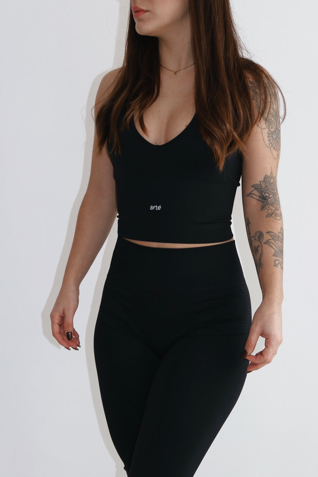 Top arté halter – Escote en V