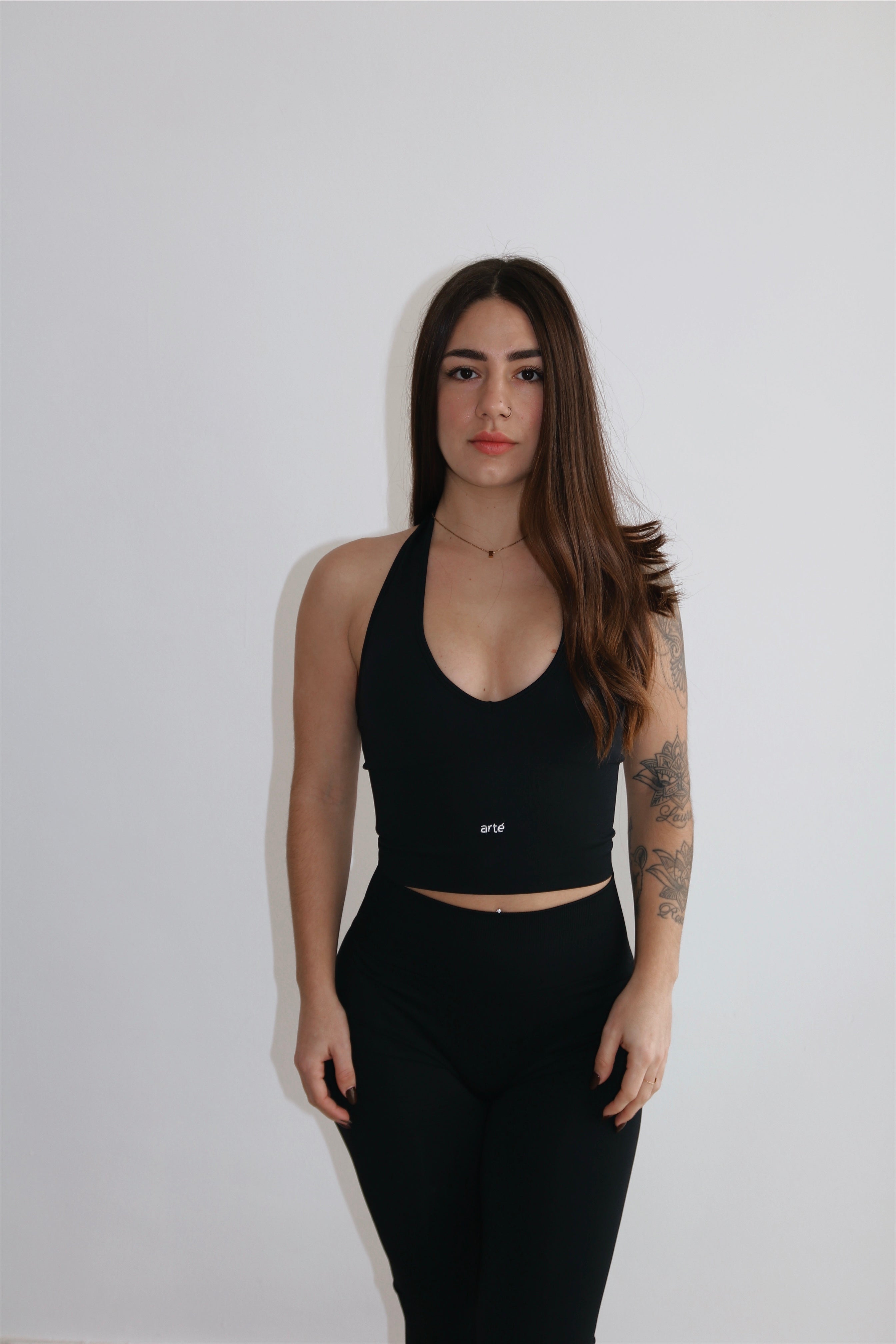 Top arté halter – Escote en V