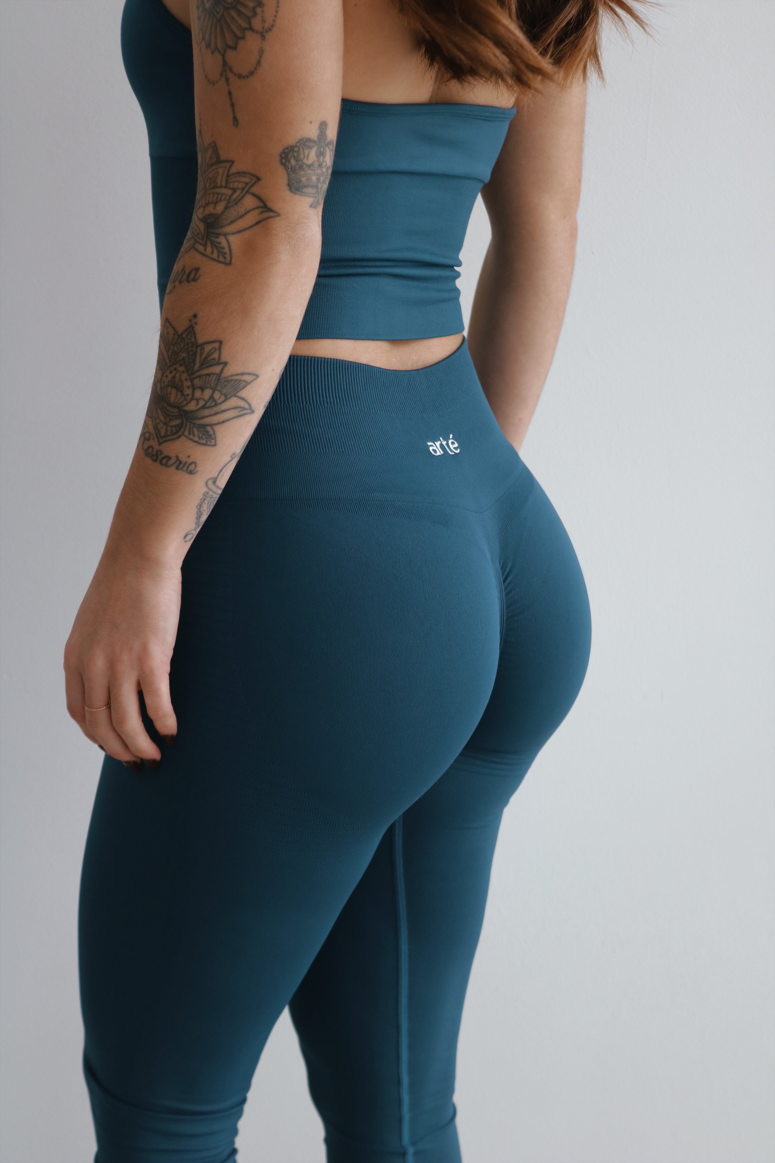 Leggings arté súper push up – Tiro Alto