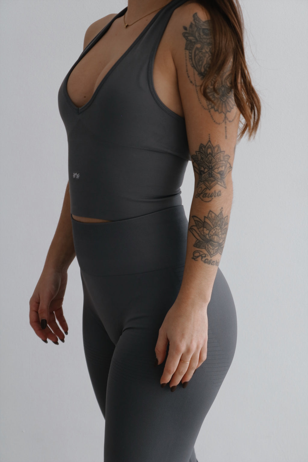 Top arté halter – Escote en V