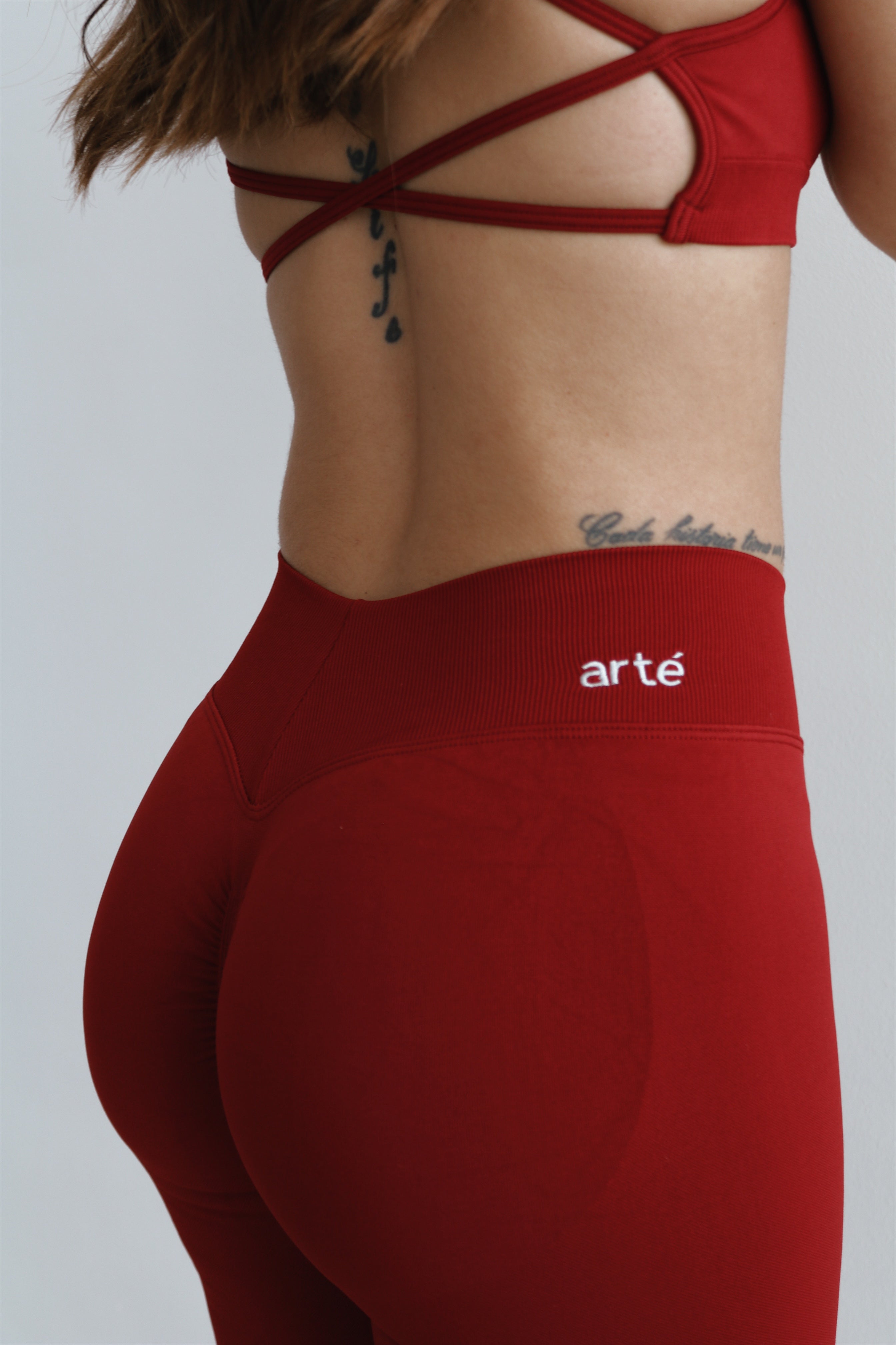 Leggings arté súper push up – Tiro Medio